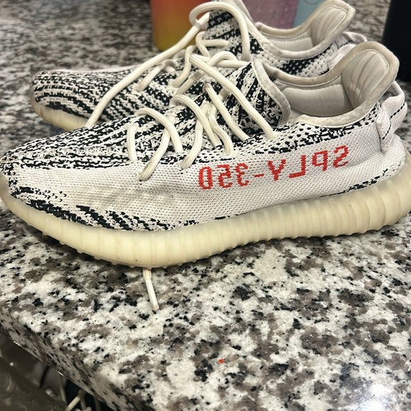 Zebra Yeezys 350 boost - Picture 5 of 9